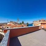 In Near Center Waterfront *