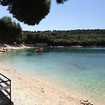 In Near Center Waterfront Appartement Pula