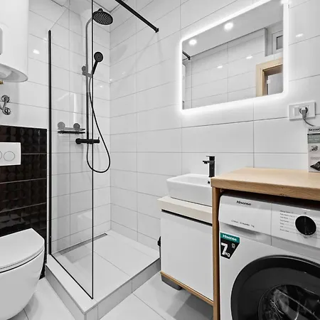 Lejlighed In Near Center Waterfront *