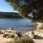 In Near Center Waterfront Апартаменты